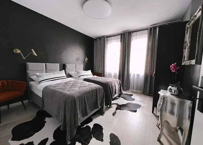 Moderne Altbau In Entspannter Lage Apartment *